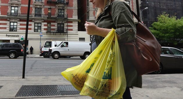 california-bans-plastic-bags